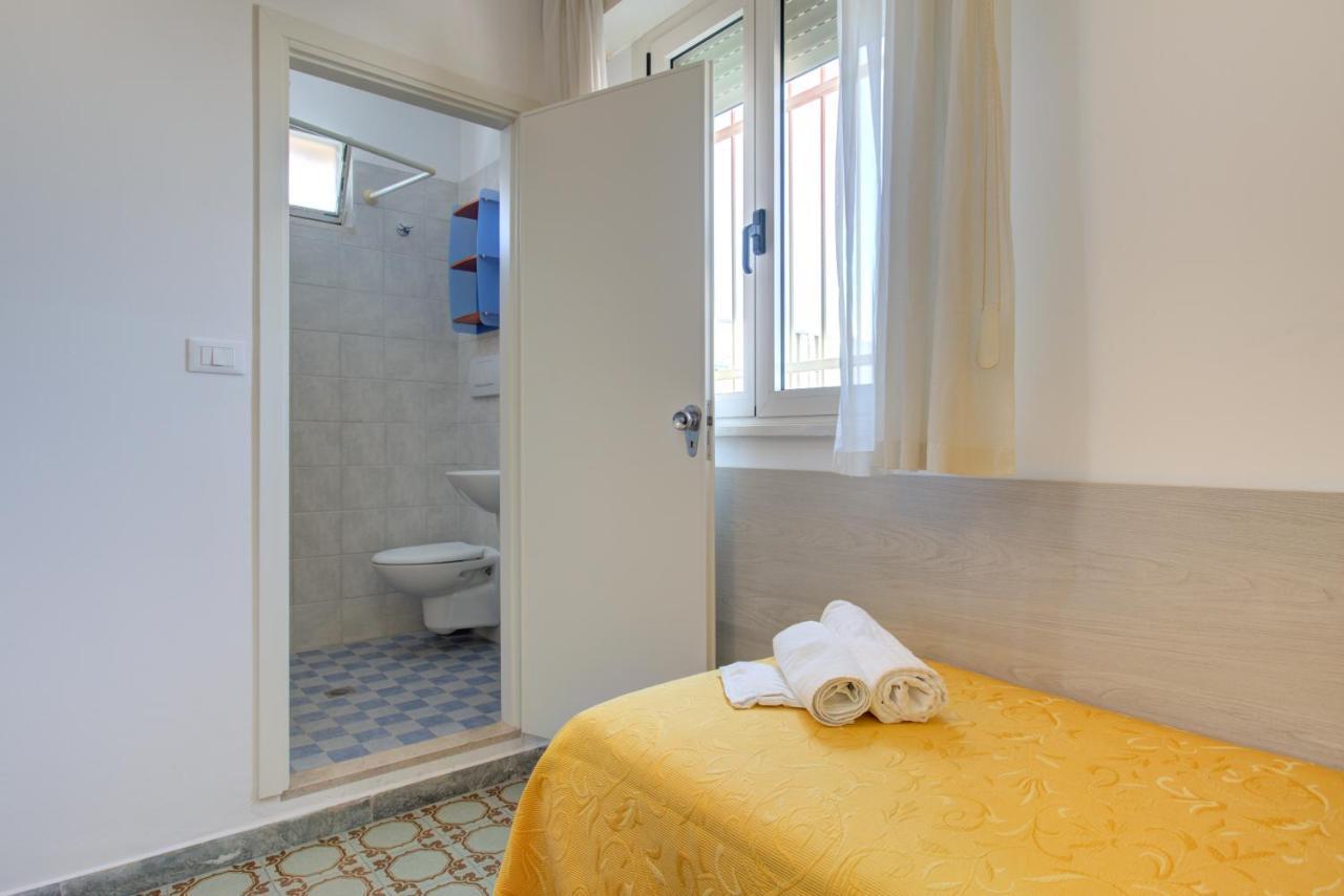 Hotel Nella ريميني المظهر الخارجي الصورة